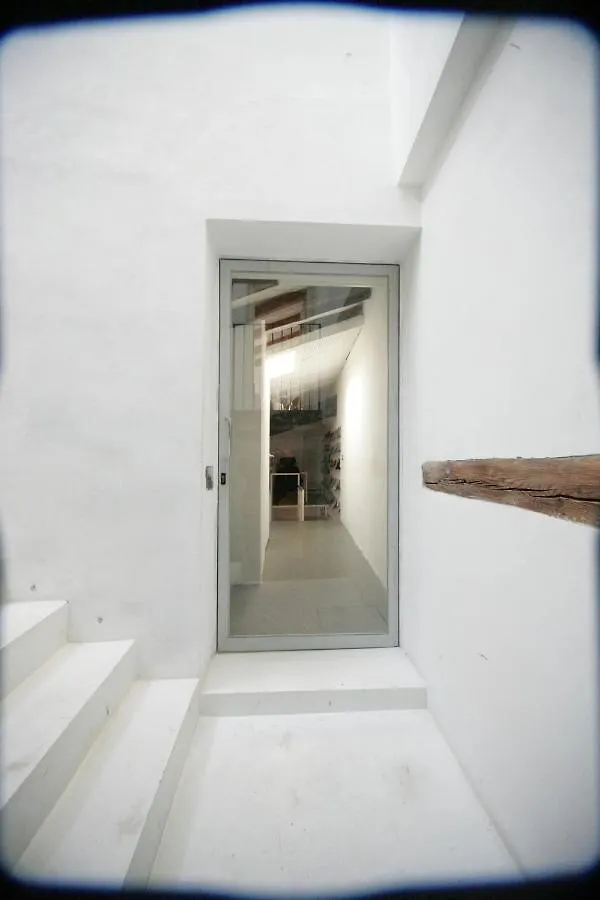 Casa Milano- Apartments And Rooms 0*, Milan Italy