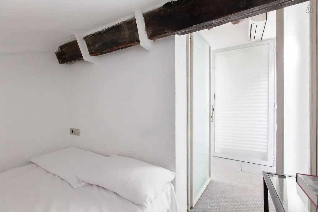 Casa Milano- Apartments And Rooms 0*, Milan