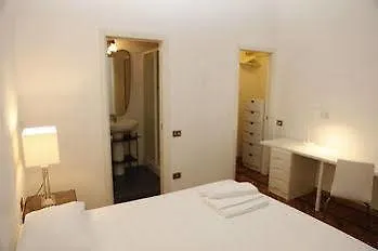 Casa Milano- Apartments And Rooms