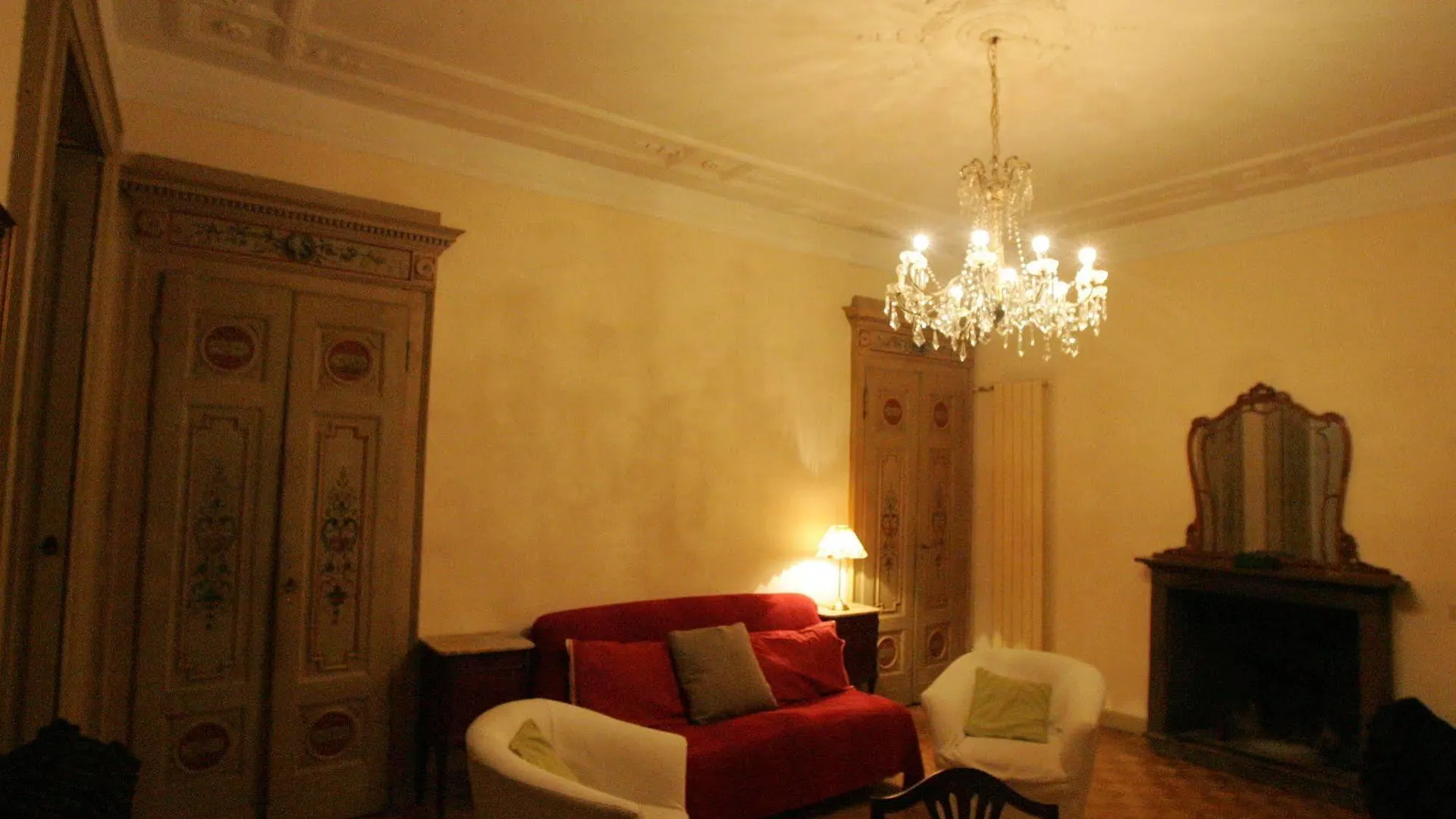 Casa Milano- Apartments And Rooms Italy